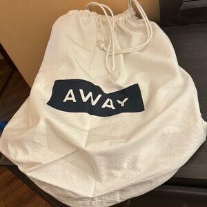 AWAY dust bag